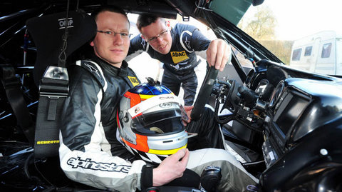 Tobias (l.) und Michael Schulze